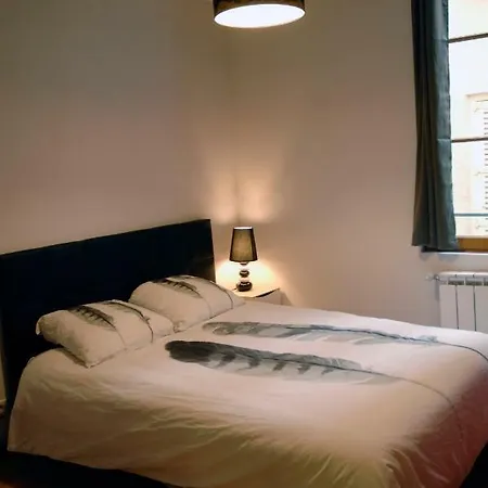 Maison Renaissance Monument Historique Xv Eme 1497 * Villefranche-de-Rouergue