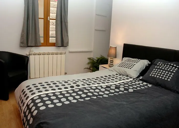 Appartement Maison Renaissance Monument Historique Xv Eme 1497 Villefranche-de-Rouergue